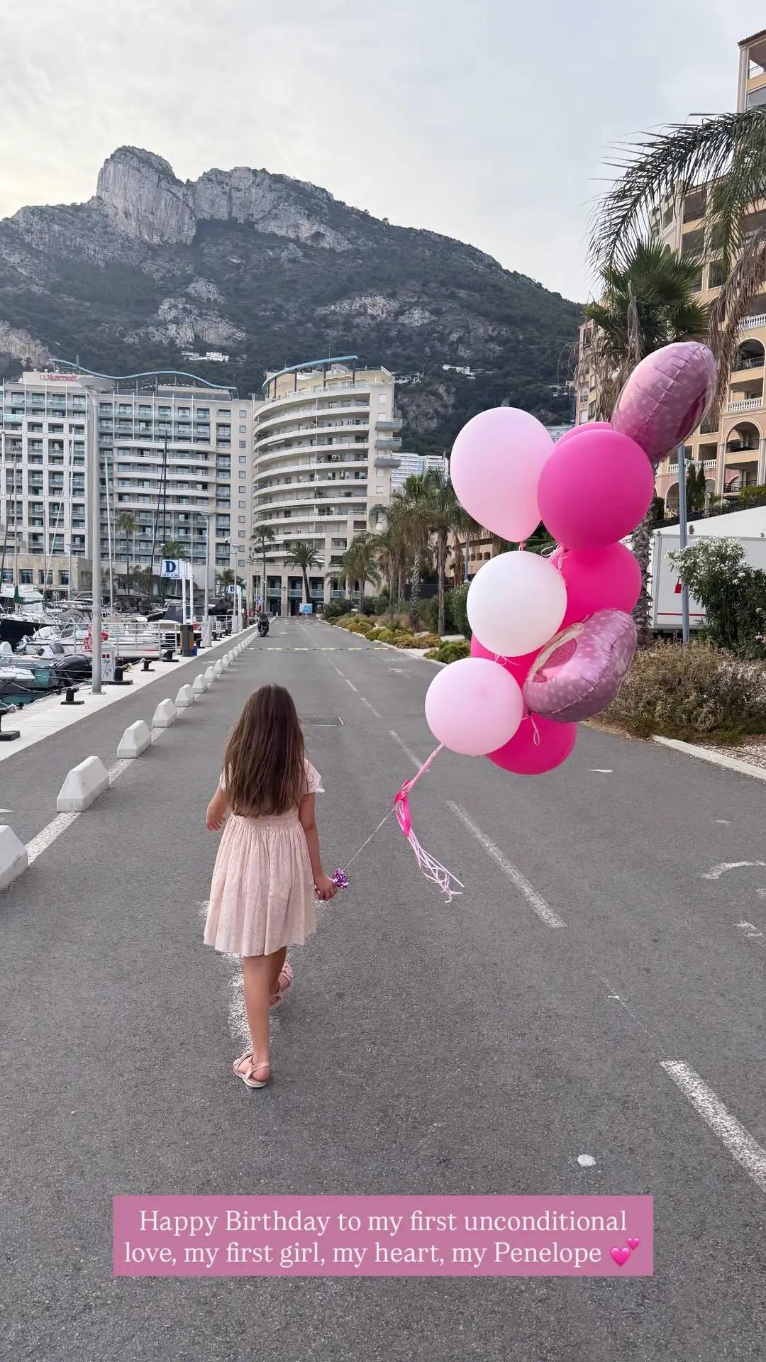 Kelly Piquet's eldest daughter