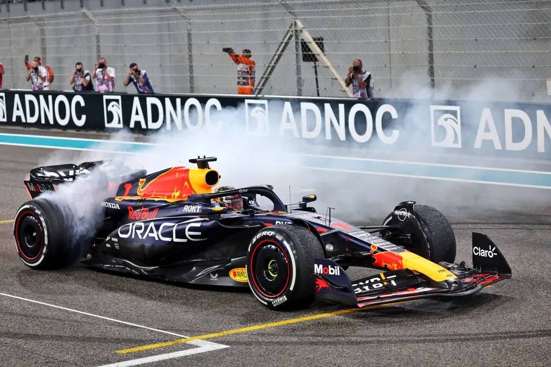 Max Verstappen_title_AbuDhabi_2023_RacePictures_jPEG