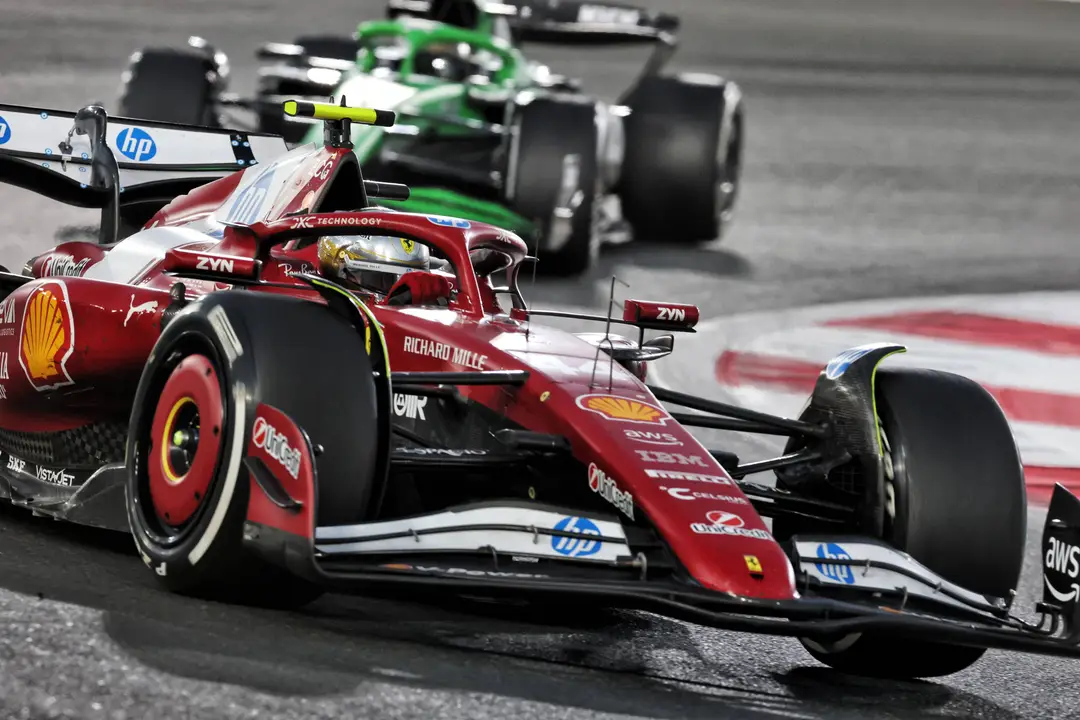 hamilton-abu-dhabi-f1-4
