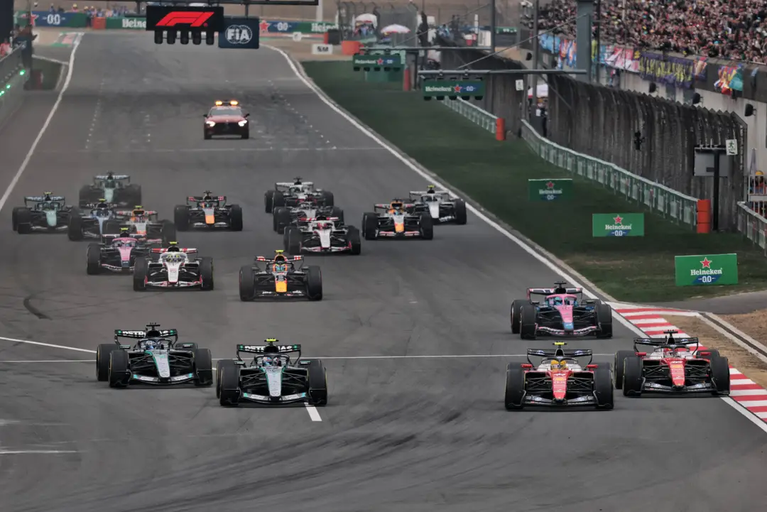 hamilton-ferrari-mercedes-china-jpg