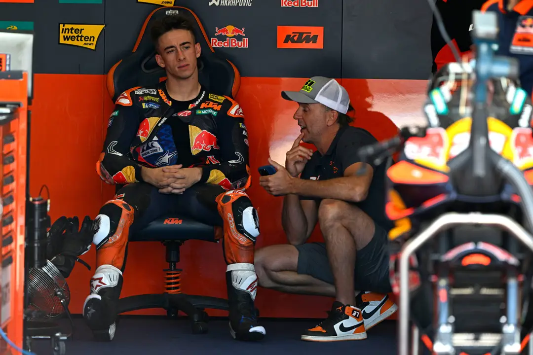 Acosta doesn't see the benefit in losing his second bike
