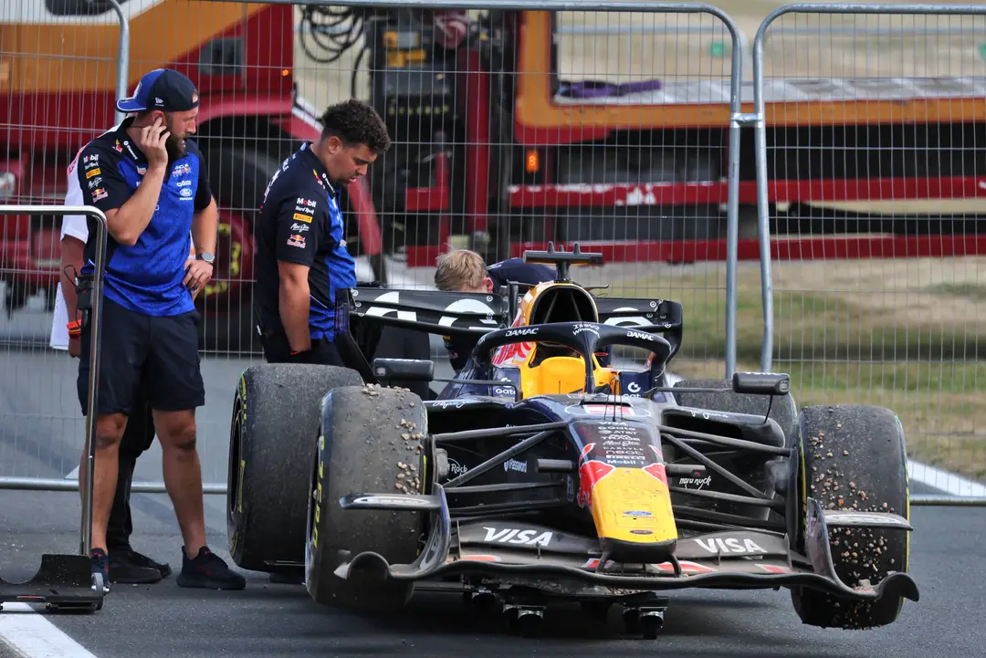 verstappen-red-bull-british-grand-prix-crash-jpg