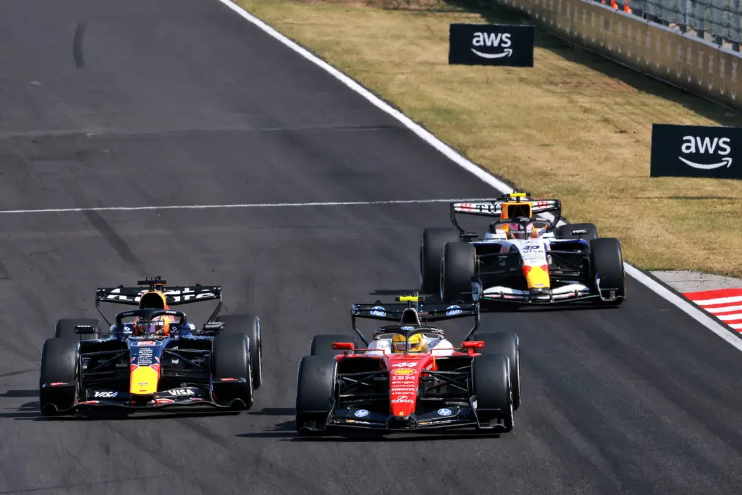 verstappen-hamilton-hungary-ferrari-red-bull-overtake-jpg