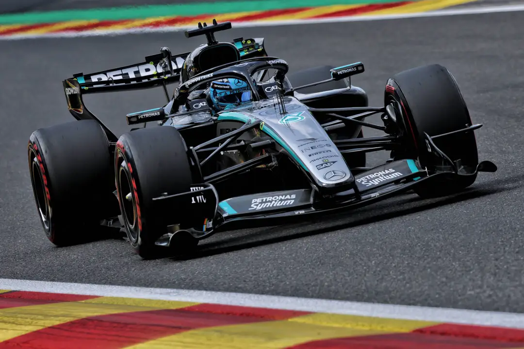 george-russell-mercedes-gp-belgie