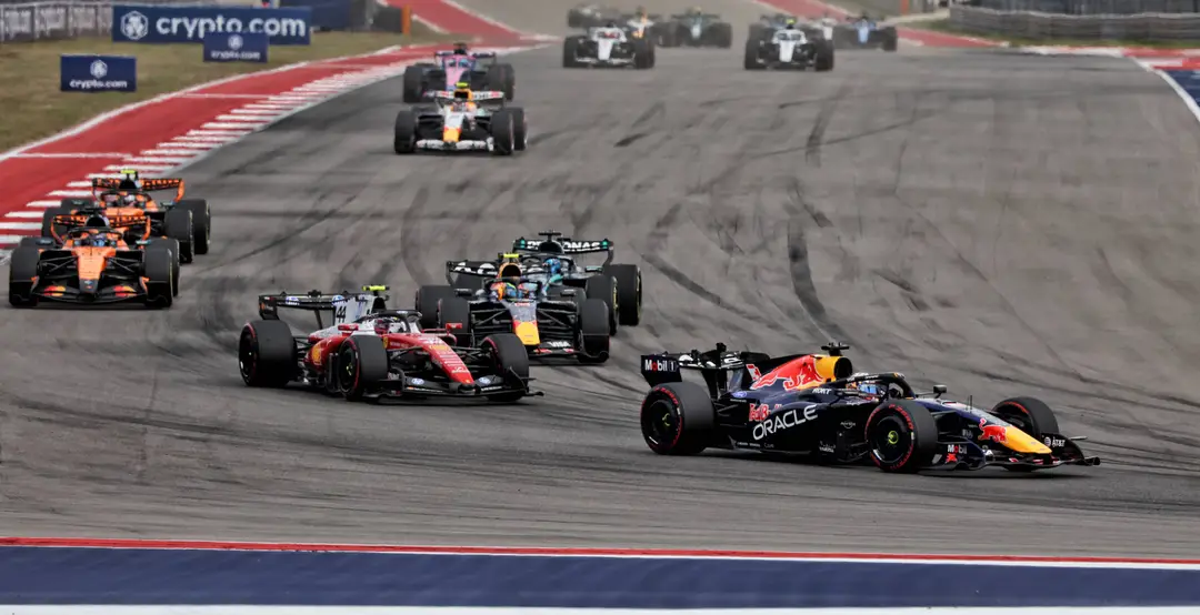 max-verstappen-asutin (1)