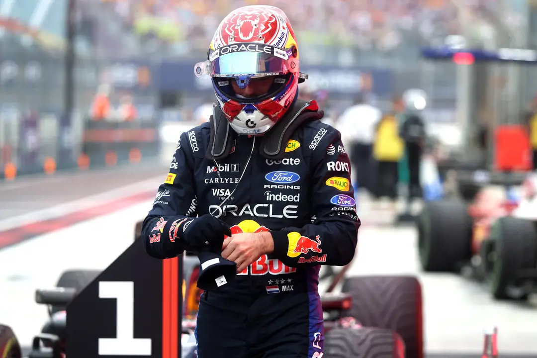 max-verstappen-red-bull-racing-singapore