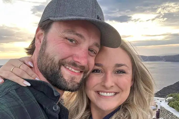 brandon-rachel-dumovich-tout-10925-305923ad7a09458282b9a31f15c9416c