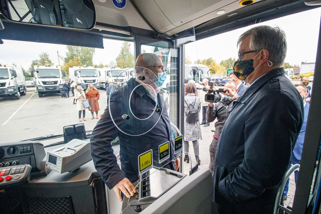 Naujas hibridinis „MAN Lion's City 12 Hybrid“ autobusas