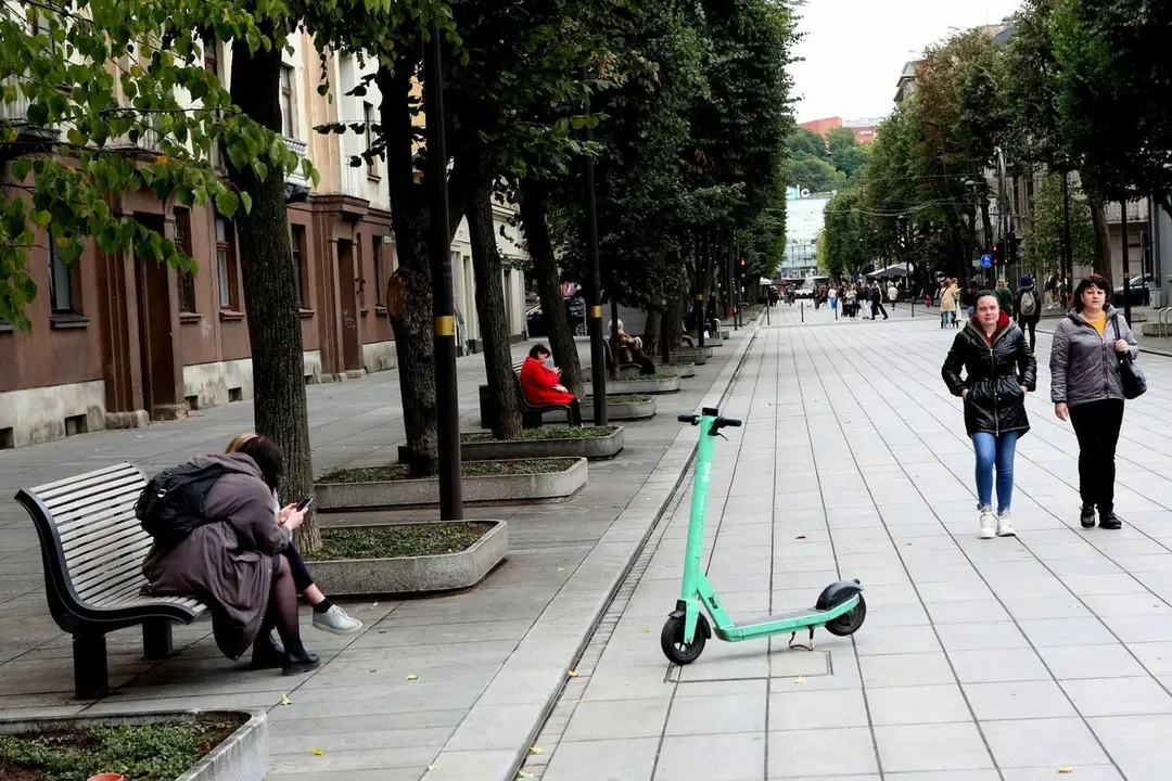„Bolt“ elektriniai paspirtukai / M. Patašiaus nuotr.