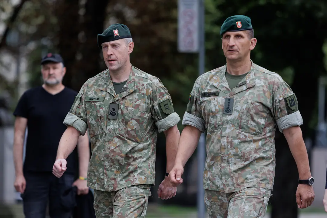 Lietuvos kariuomenės Sausumos pajėgų vadų pasikeitimo ceremonija Vienybės aikštėje / R. Tenio nuotr.