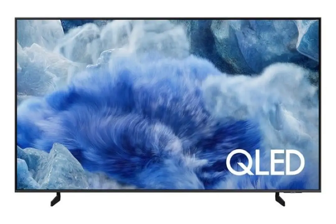 3 televizoriai