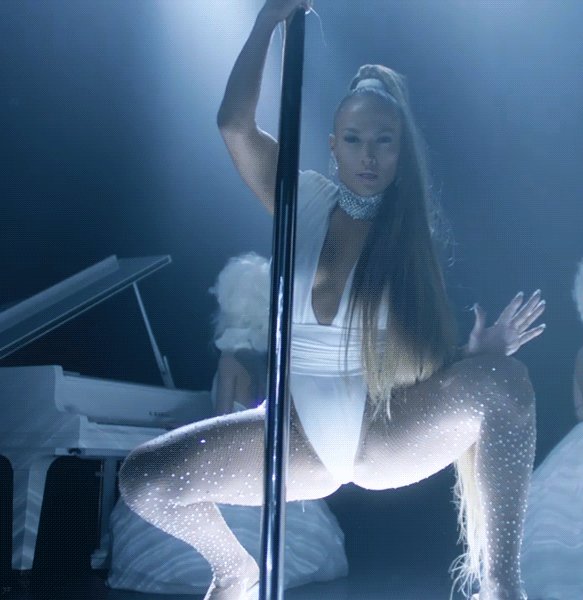 jennifer lopez 50 year old pussy flash 4