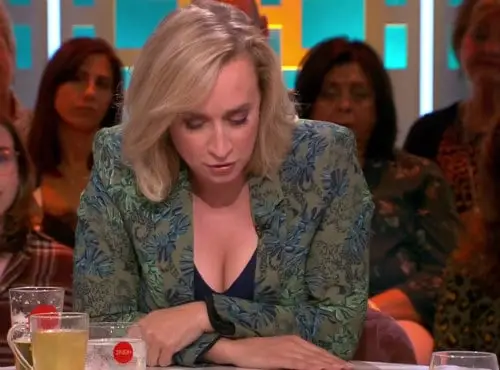 eva jinek boobies
