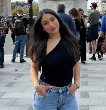 Lale Gül zoekt maar meer en meer aandacht op sociale media!