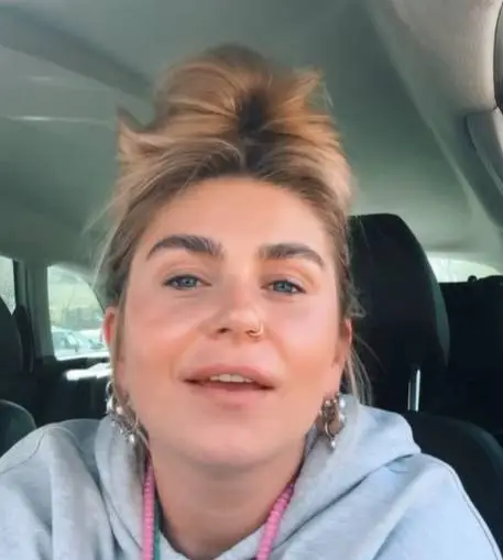 Roxeanne Hazes