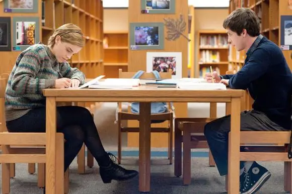 perksofbeingawallflower 1