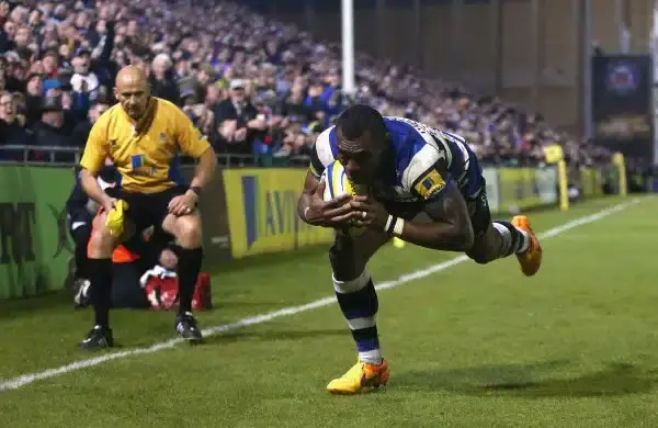 BATH, ENGLAND - APRIL 24: Semesa Rokoduguni of Bath dives in to score their fifth try during the Aviva Premiership match between Bath and London Irish at the Recreation Ground on April 24, 2015 in Bath, England. (Photo by David Rogers/Getty Images)