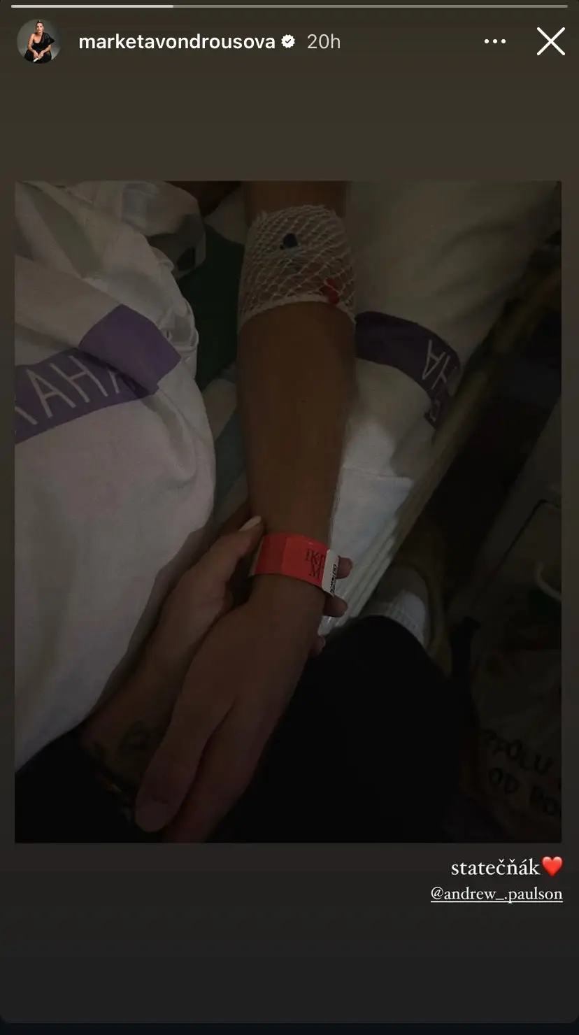 Vondrousova wishing her boyfriend Andrew Paulson well in hospital