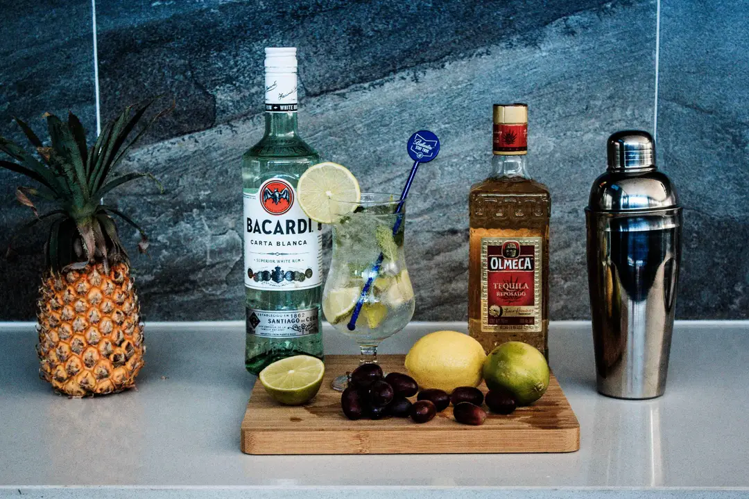 rum fles Bacardi