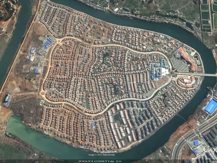 heres one of the giant empty developments outside changsha