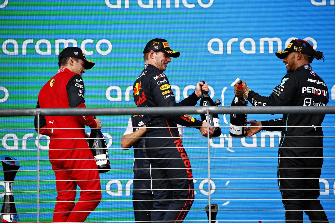 charles leclerc lewis hamilton max verstappen ferrari mercedes red bull racing f1 gp verenigde staten 2022