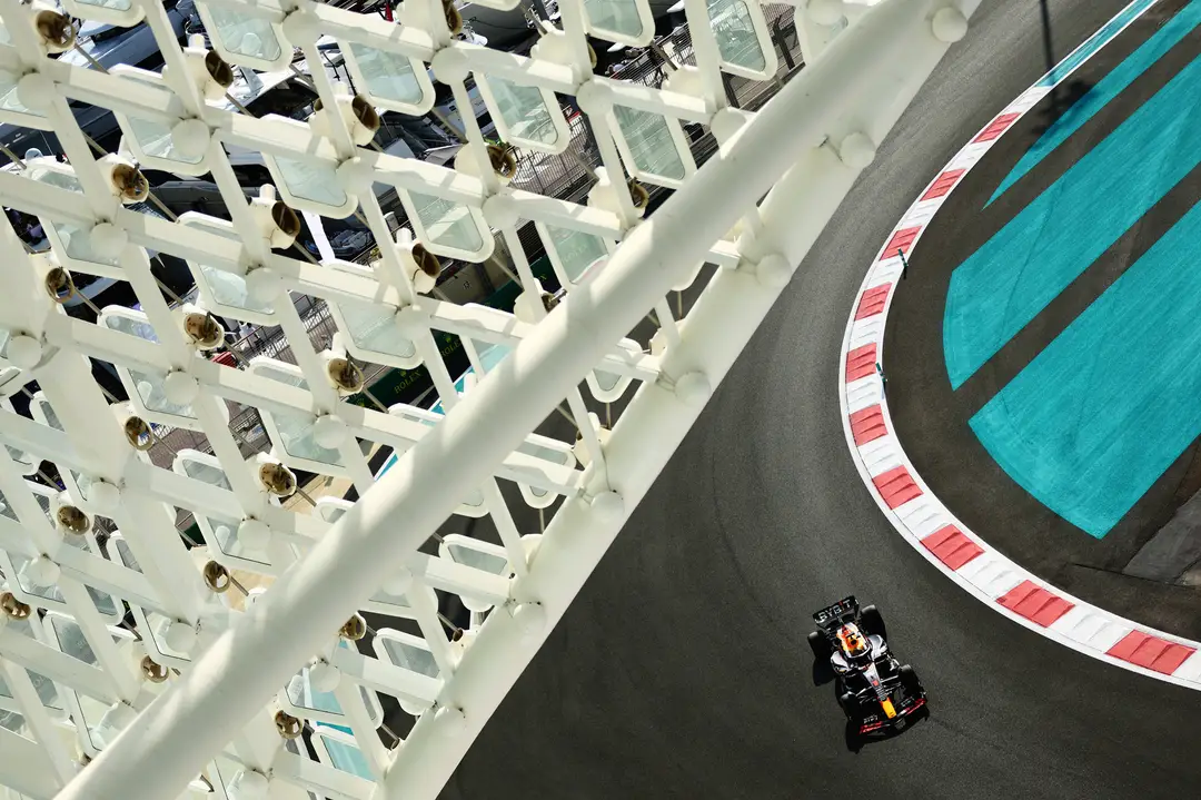 max verstappen red bull racing 2023 abu dhabi rb19