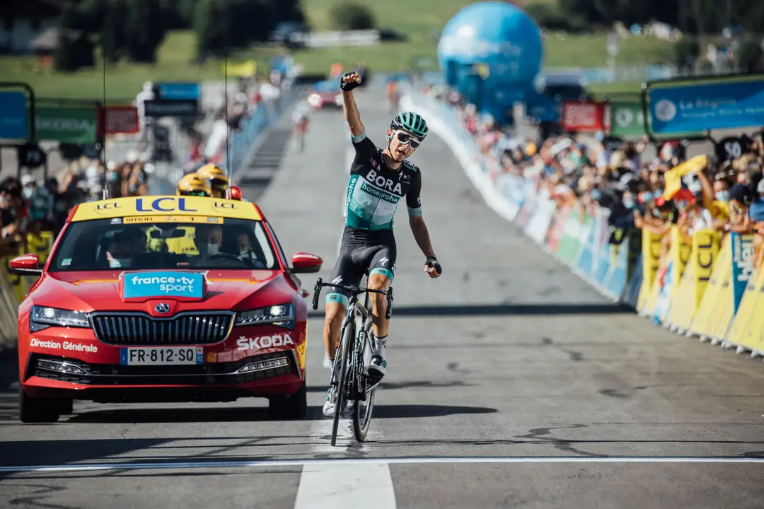 Kämna immediately won a stage in the Dauphiné in 2020