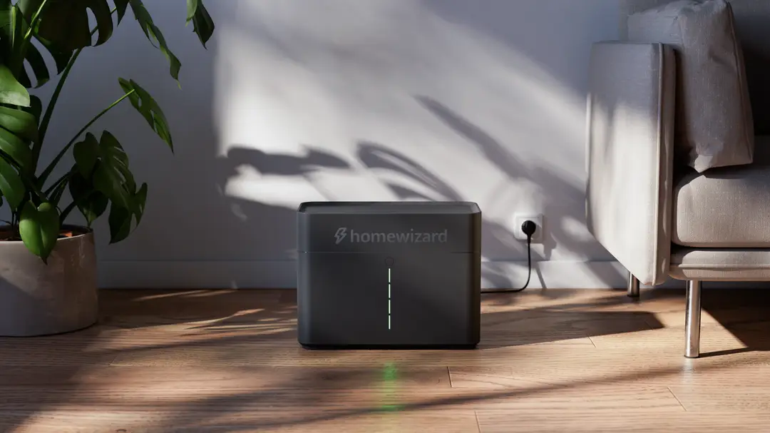 HomeWizard-Plug-In-Battery-Front-scaled[1]