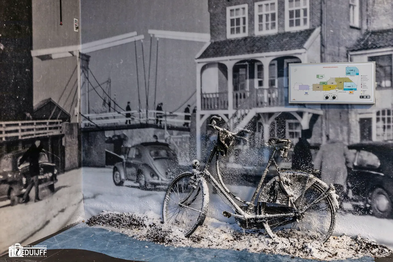 fiets in sneeuw
