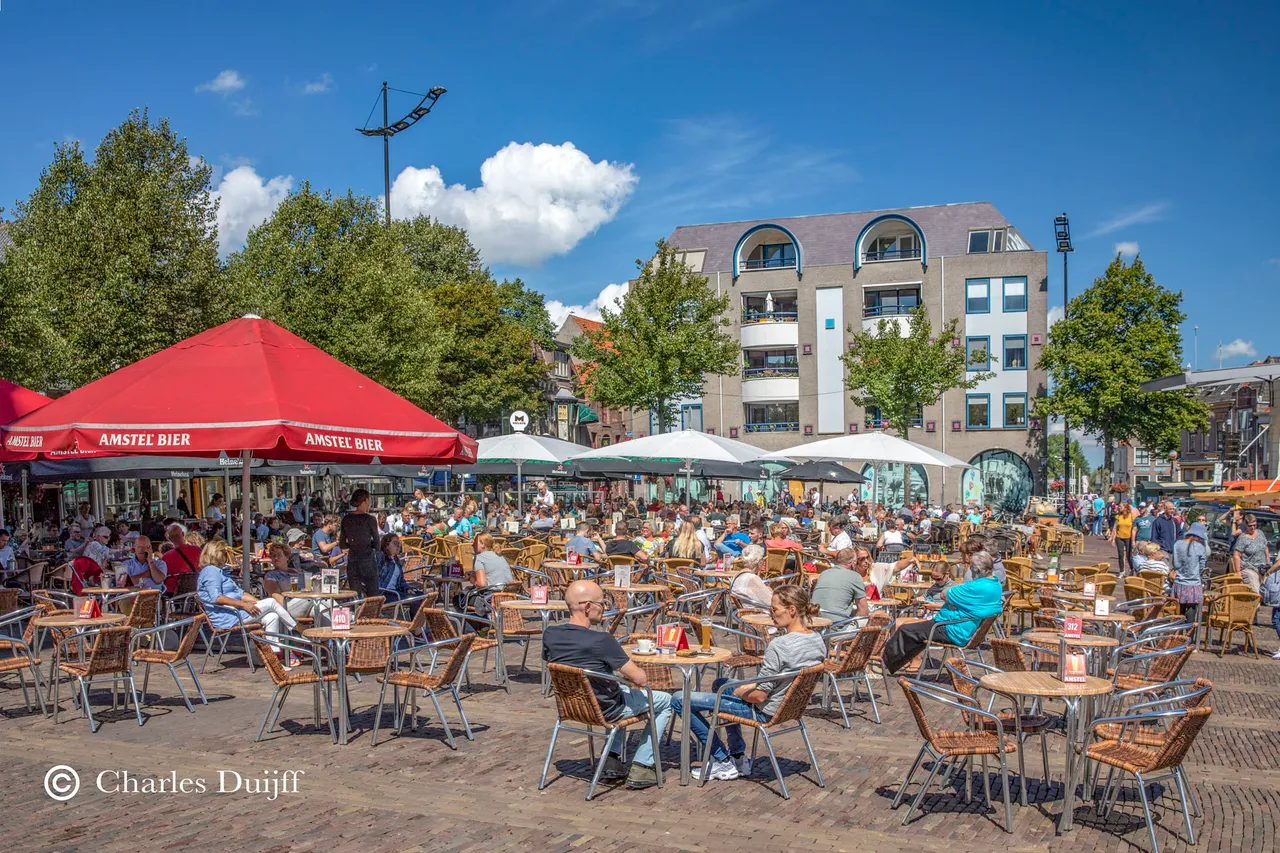 kaasmarkt 2