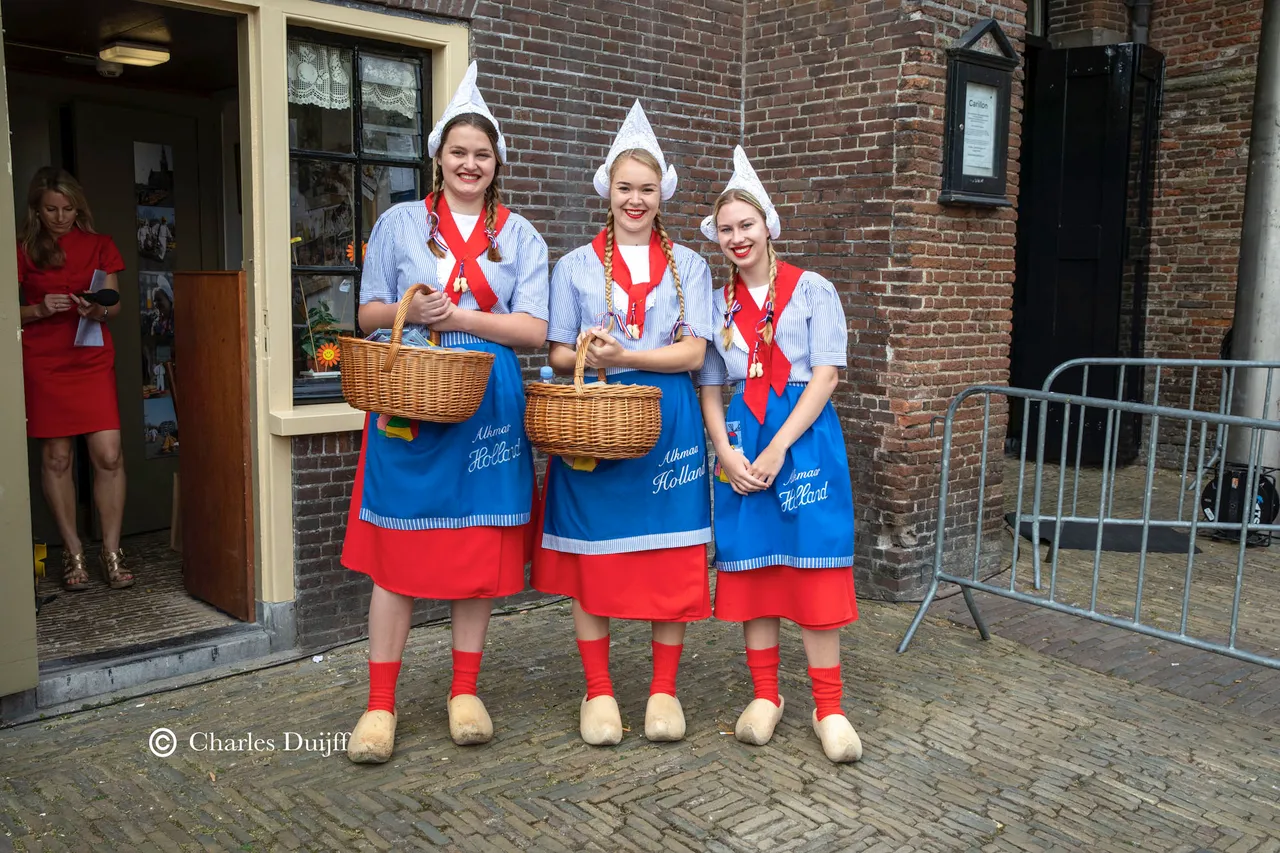 kaasmeisjes