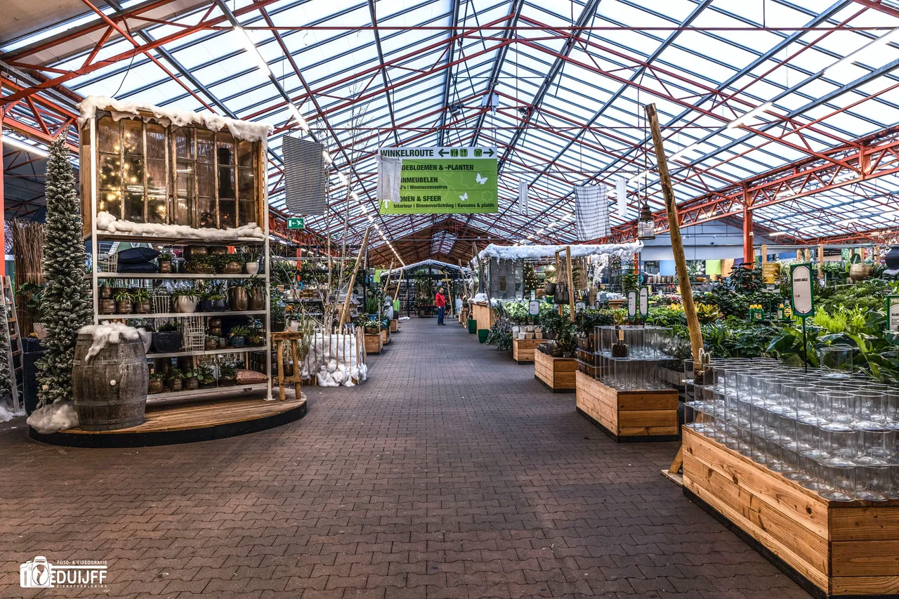 tuincentrum hal