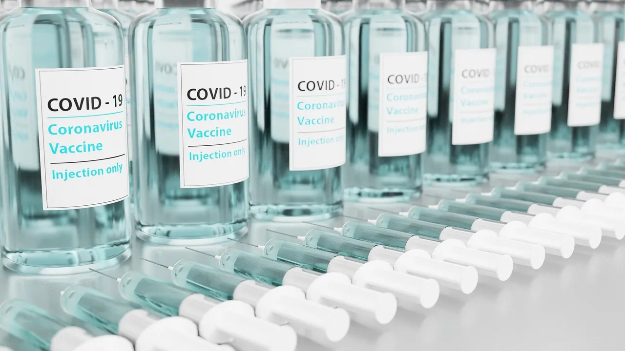 vaccine 5926664 1920 2