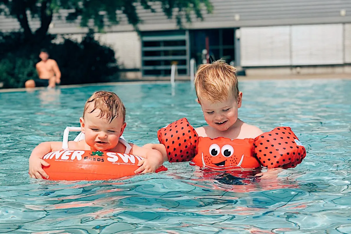 zomervakantie bij zwembad hoornse vaart