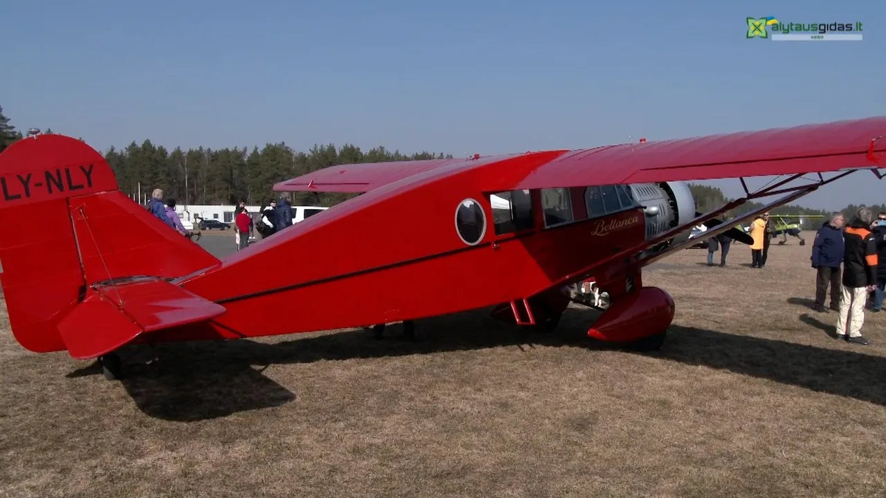 03 25 bellanca00 01 08 00still006