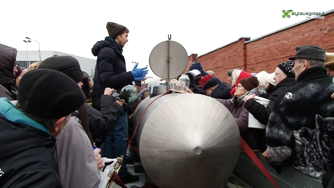 03 po reportazo00 00 05 40still053 jpg