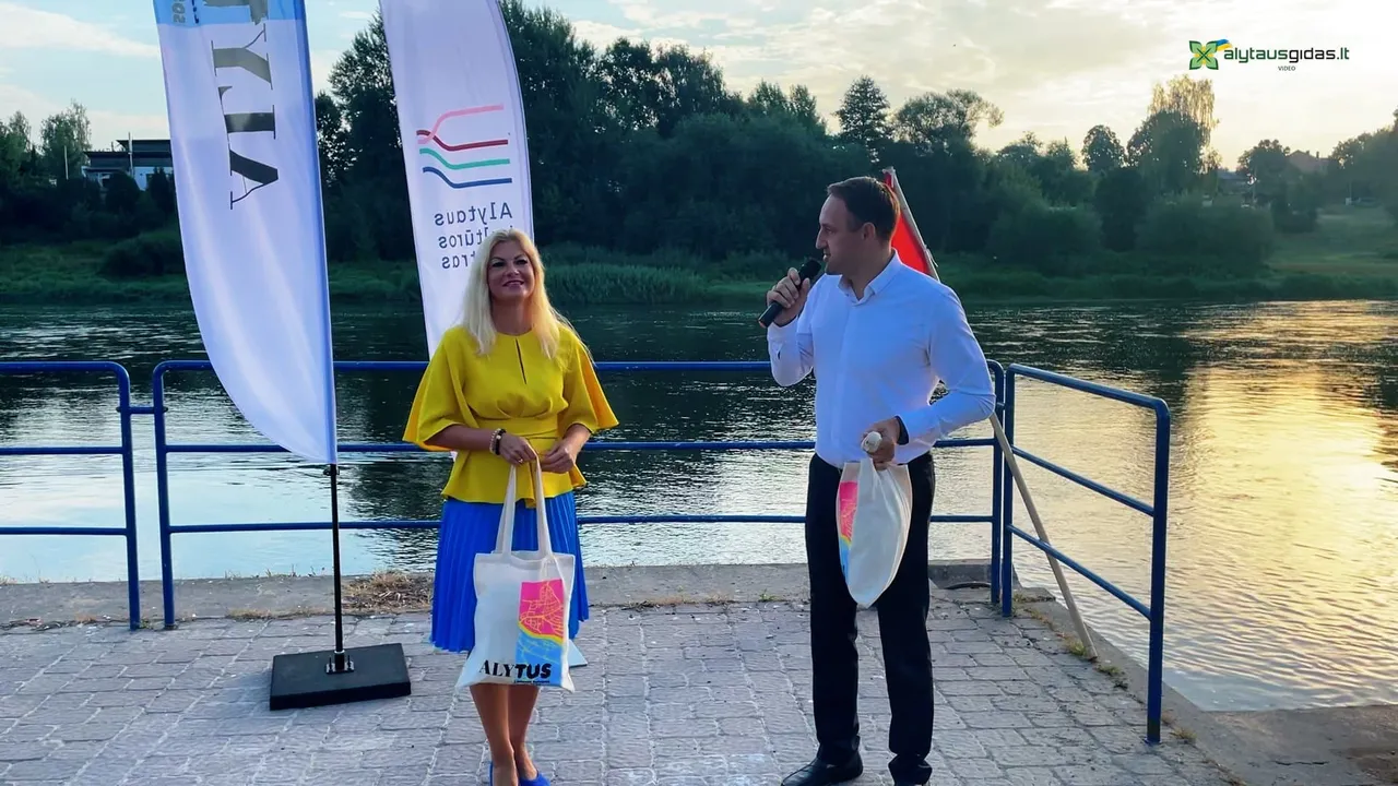 03 po reportazo00 00 13 15still170