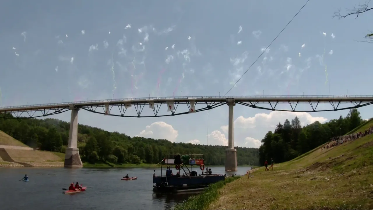 03 po reportazo00 00 15 22still137 jpg