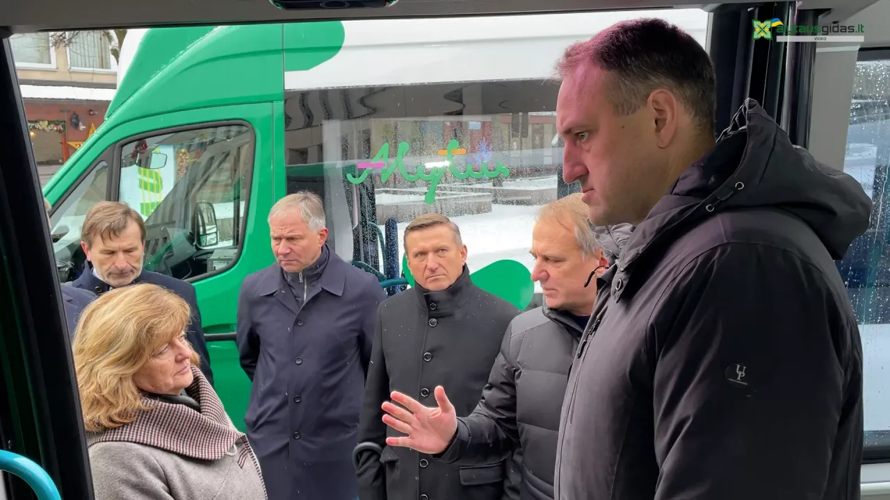 03 po reportazo00 00 18 35still203 jpg