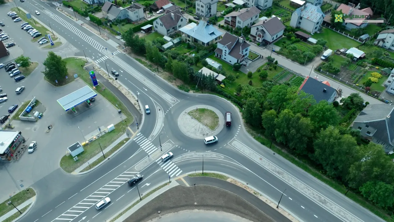 03 po reportazo00 00 23 34still196 jpg