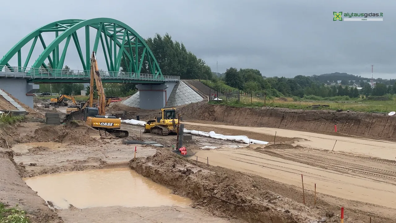 03 po reportazo00 00 24 21still043