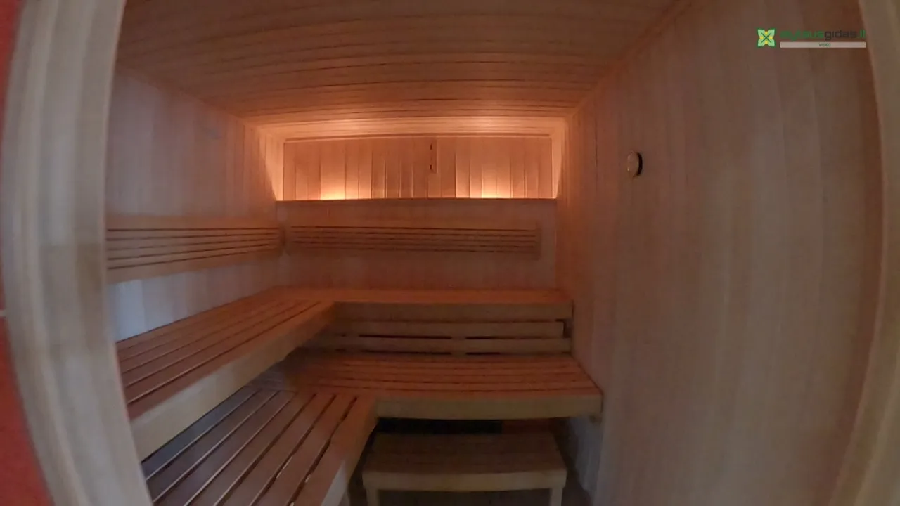 03 po reportazo00 00 28 33still009