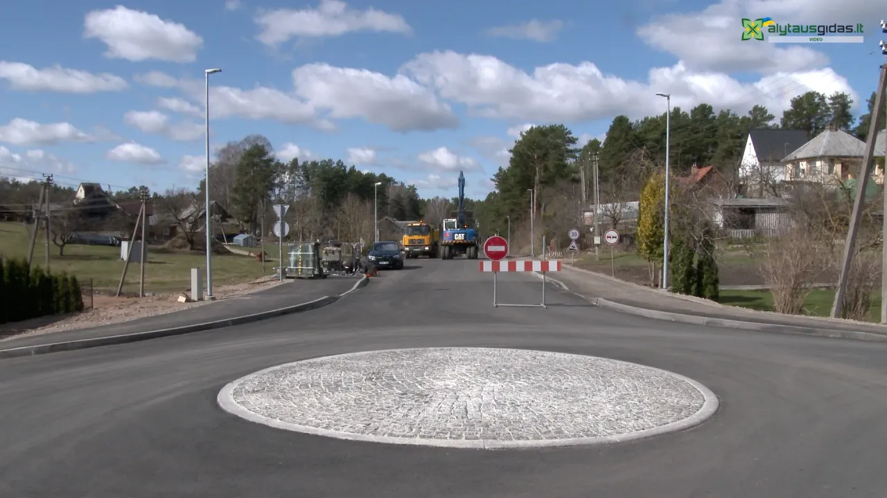 03 po reportazo00 00 37 21still077 jpg