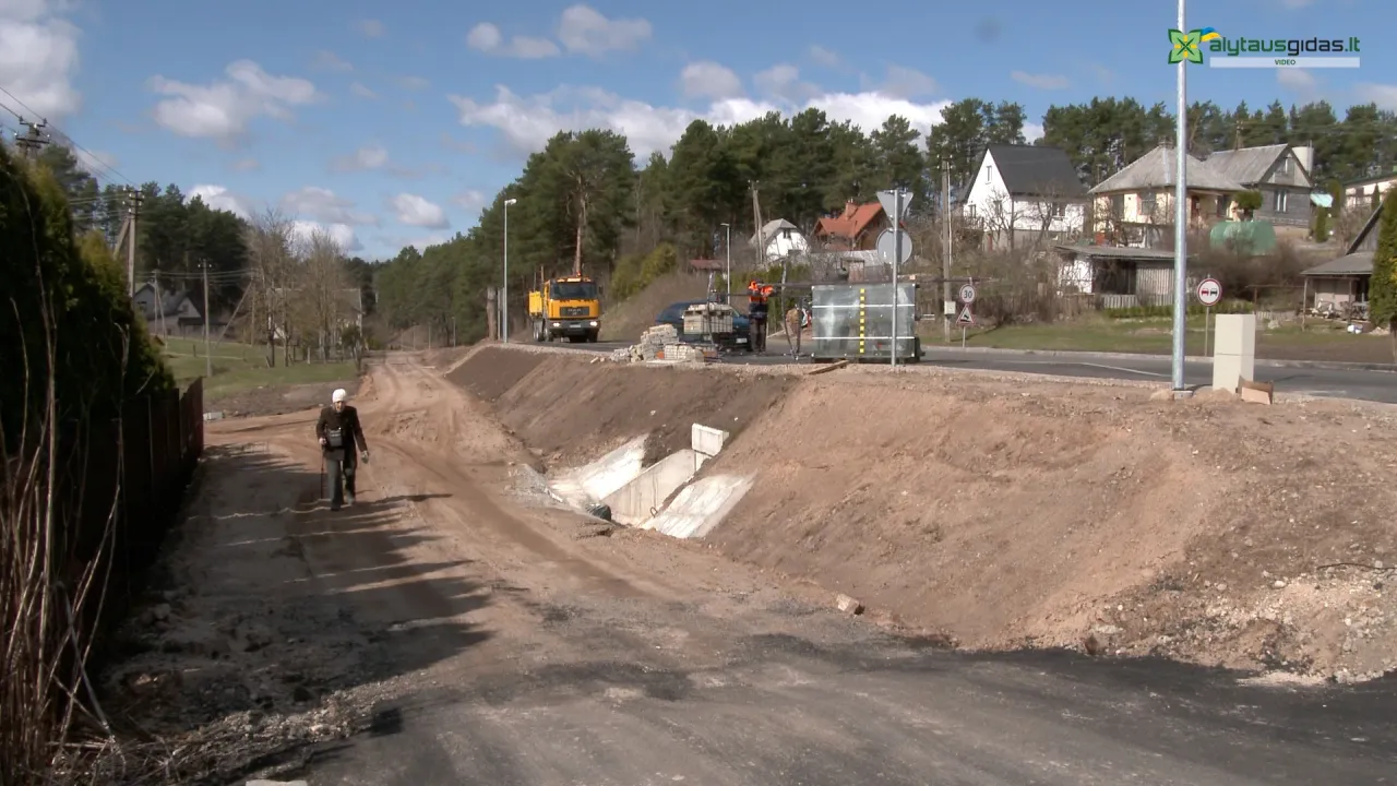 03 po reportazo00 00 48 48still081 jpg