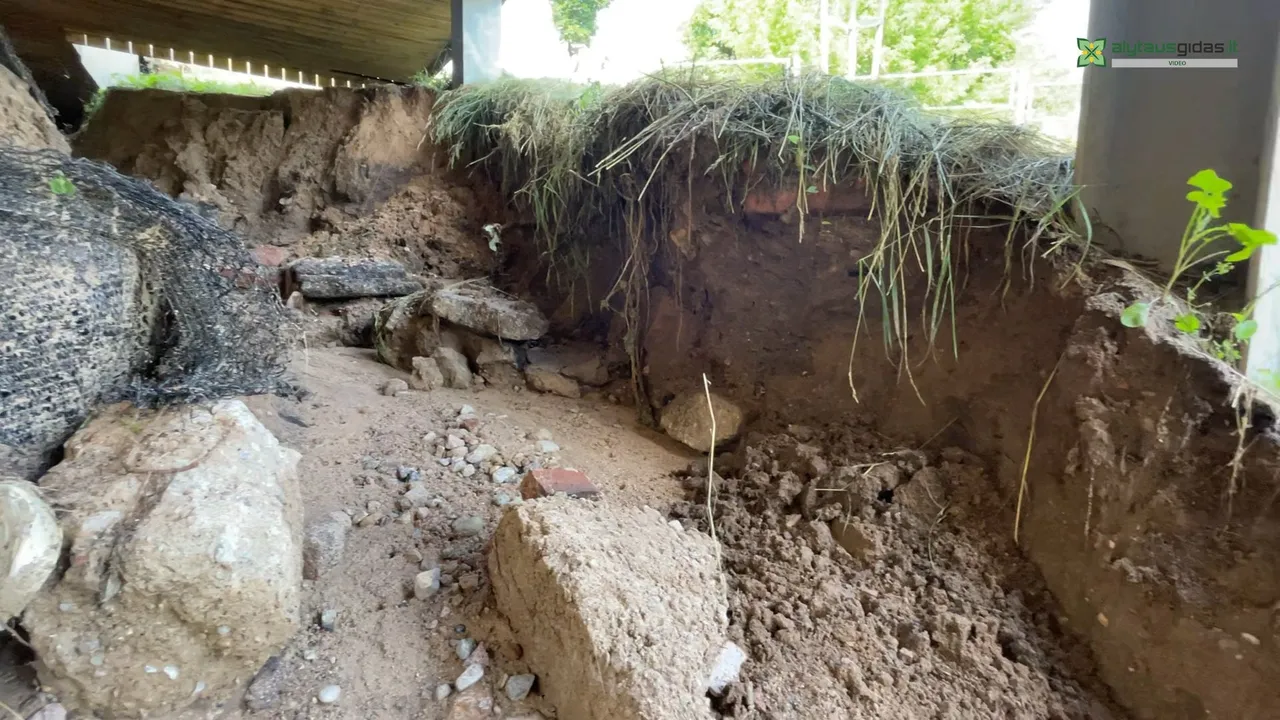 03 po reportazo00 00 52 15still010