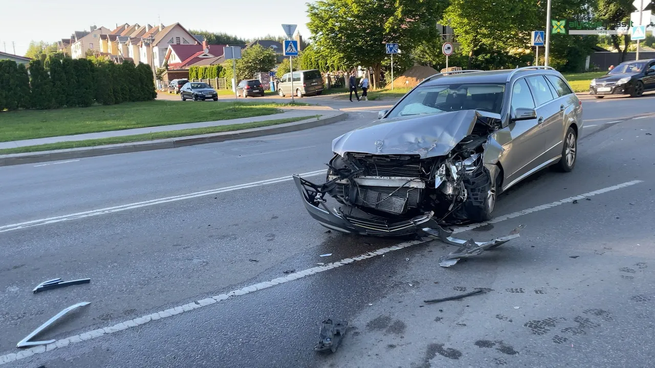 03 po reportazo00 01 04 21still011