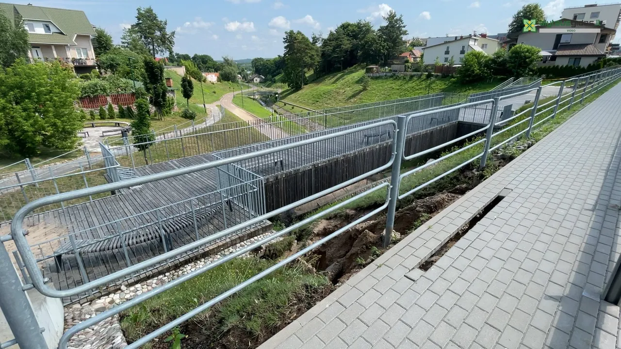 03 po reportazo00 01 05 18still011