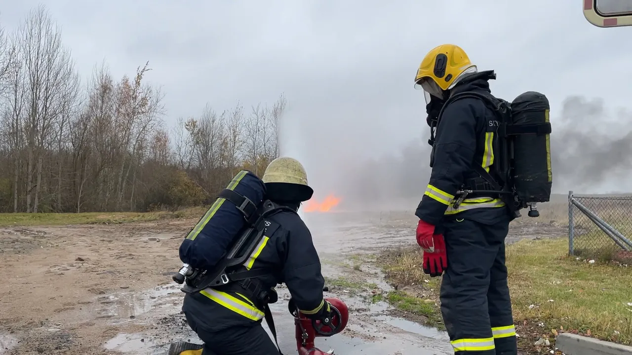 03 po reportazo00 01 21 25still067