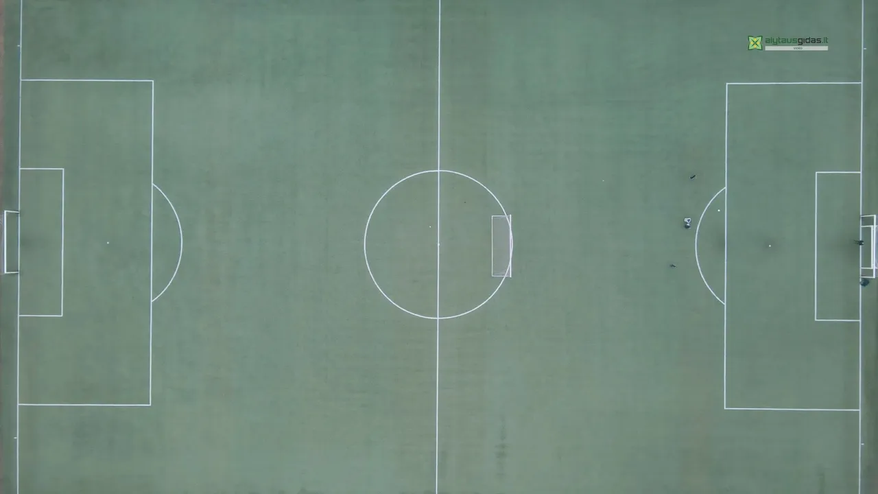 03 po reportazo00 01 38 00still009