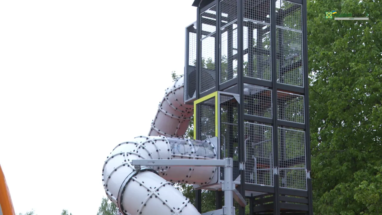 03 po reportazo00 01 44 04still109 1 jpg